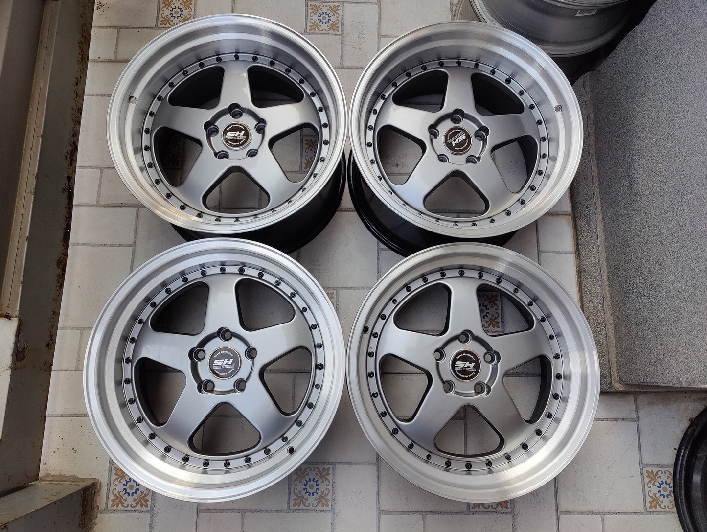 Rotiform Deep Dish