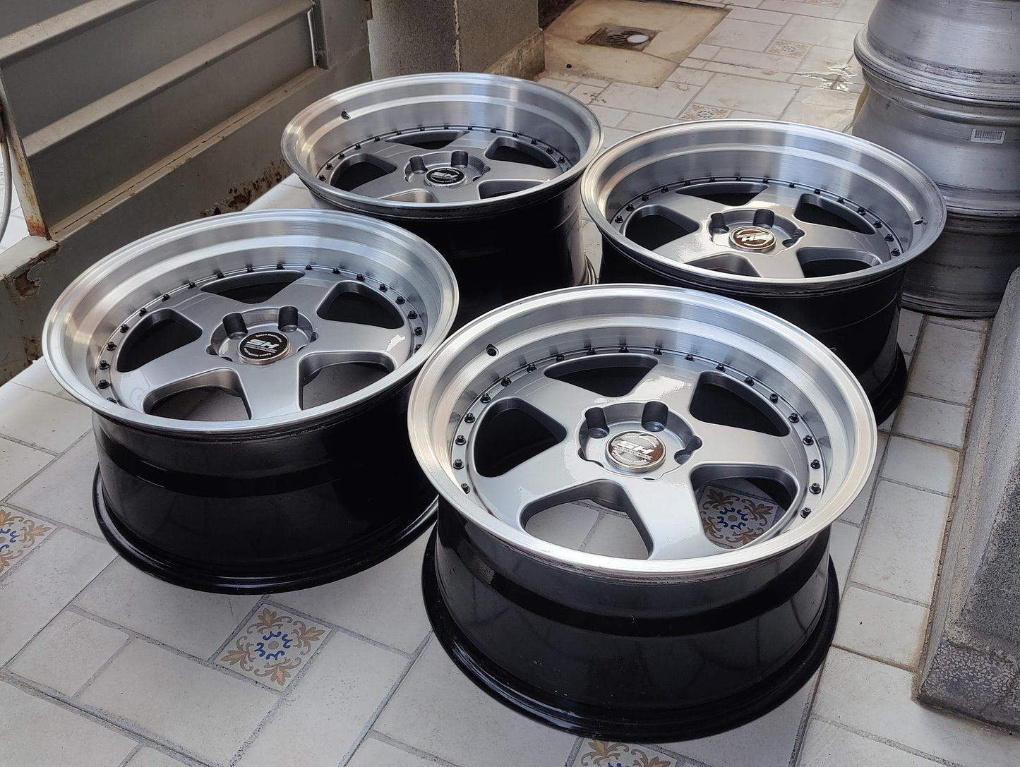 Rotiform Deep Dish
