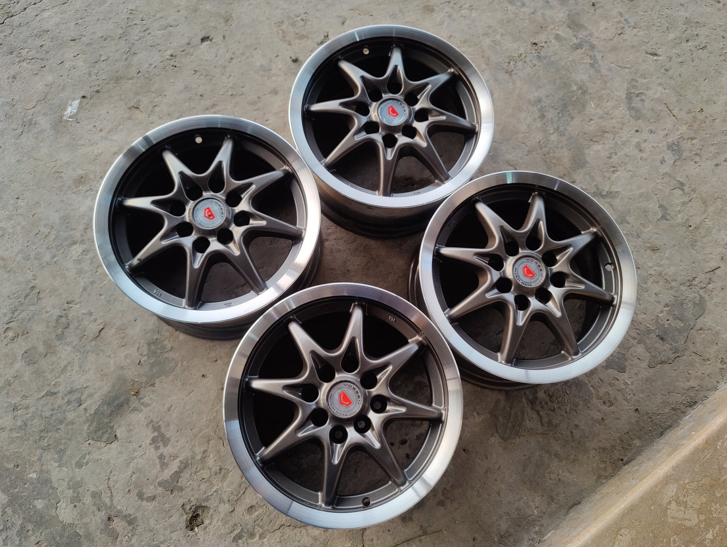 Aros Wheels
