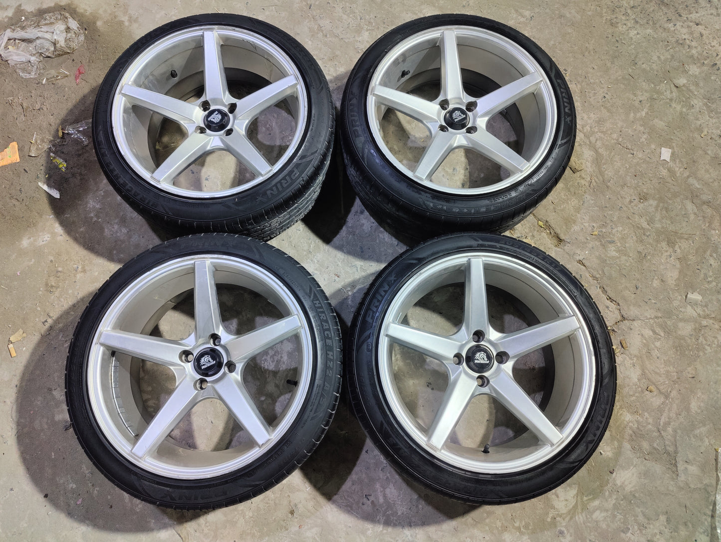 Vossen CV3 with Tyres