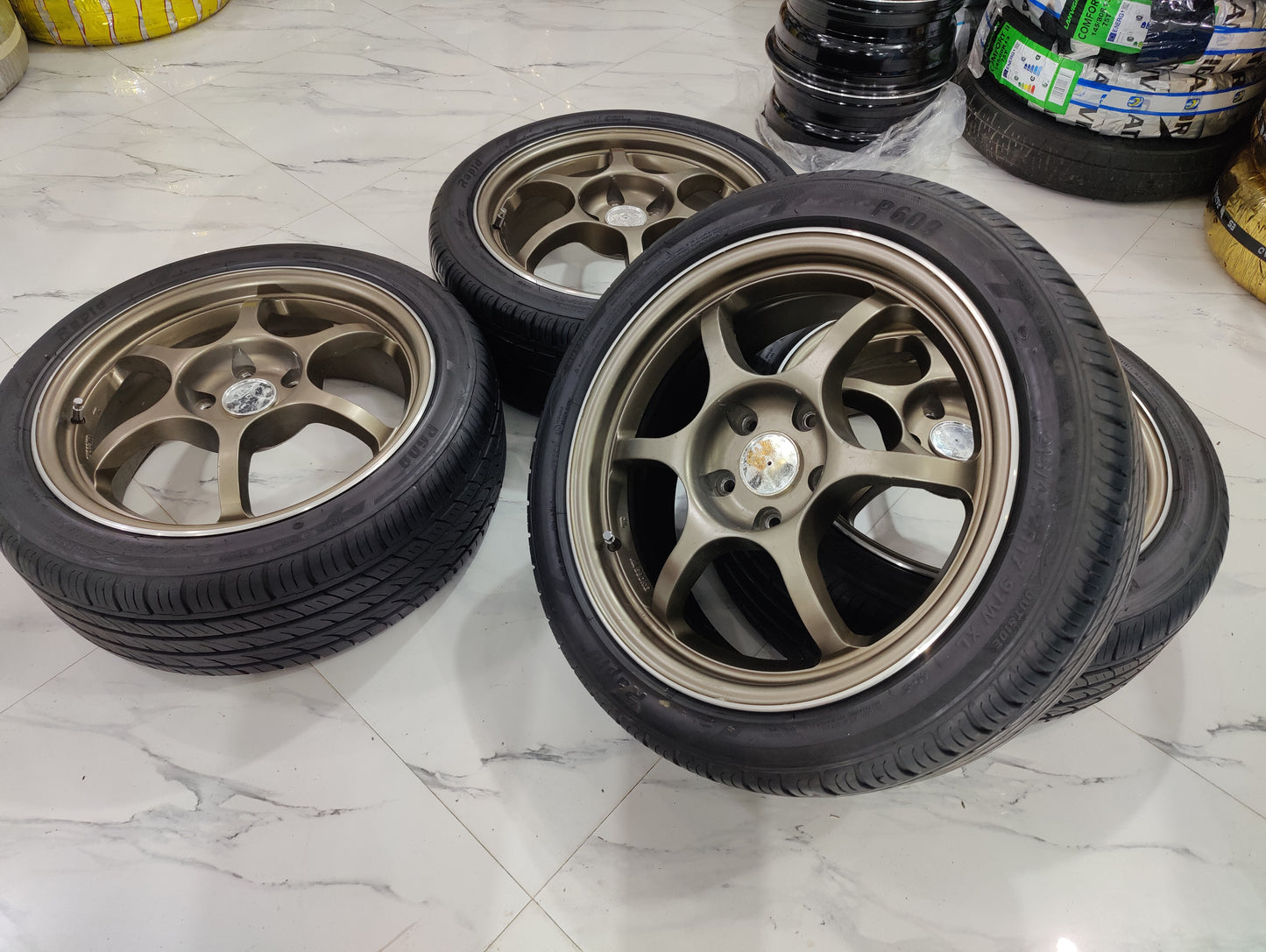 Black Racing Wheels with Almost New Tyres