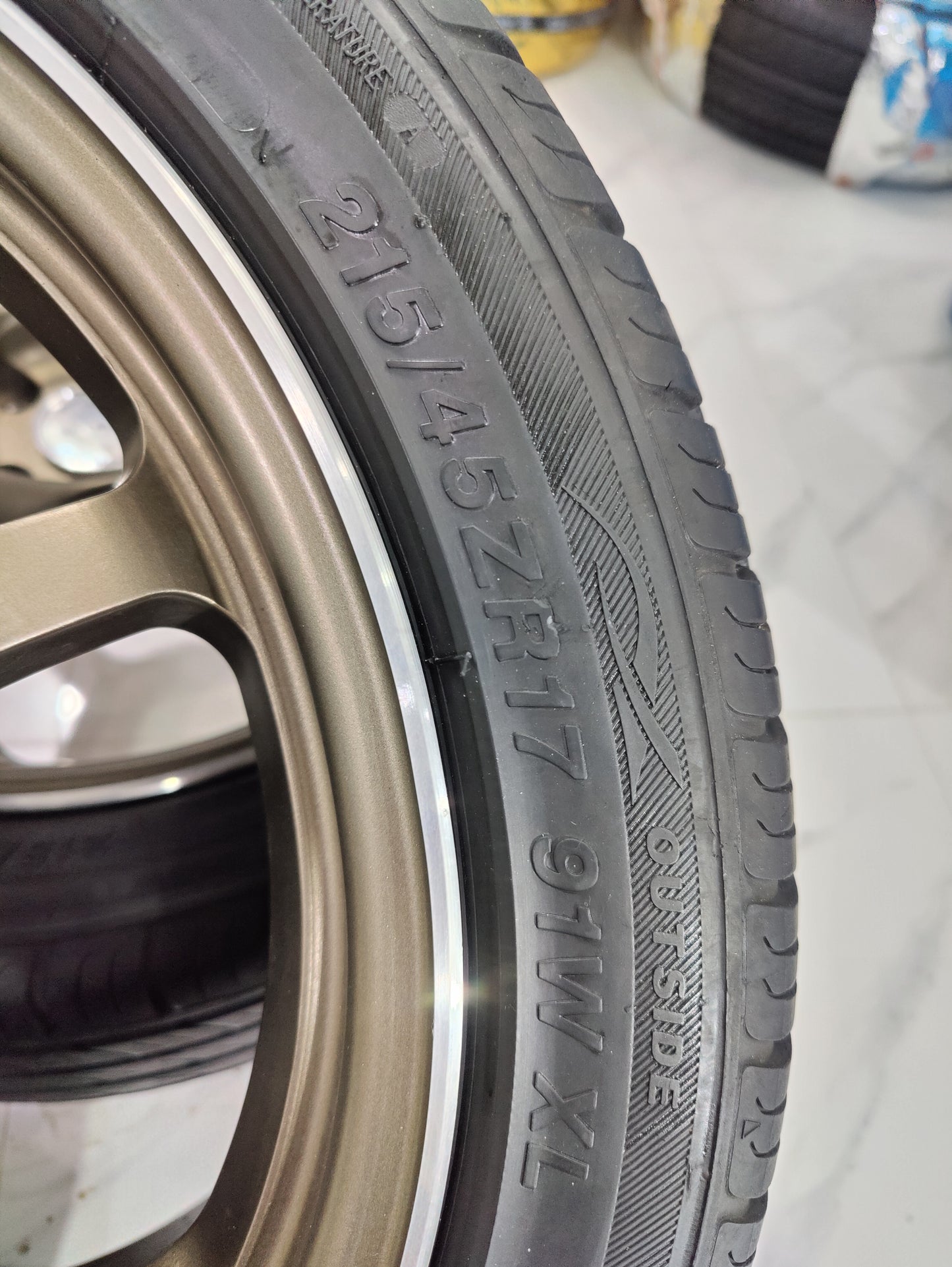 Black Racing Wheels with Almost New Tyres