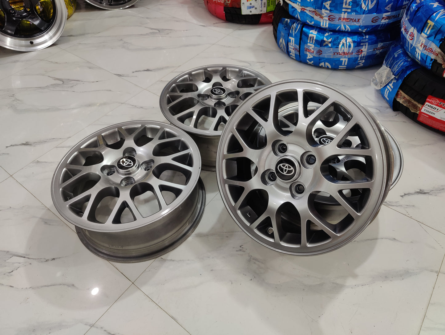 Corolla 2D/ Lancer OEM Wheels