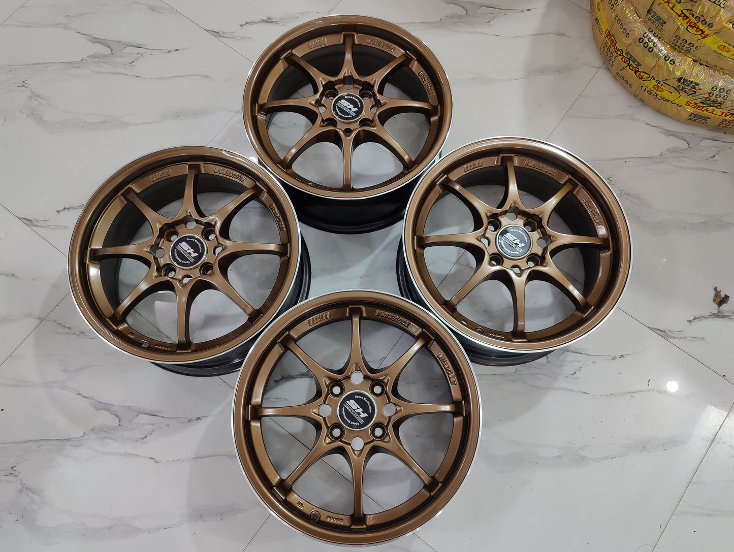 Rays CE28 Ultra Light