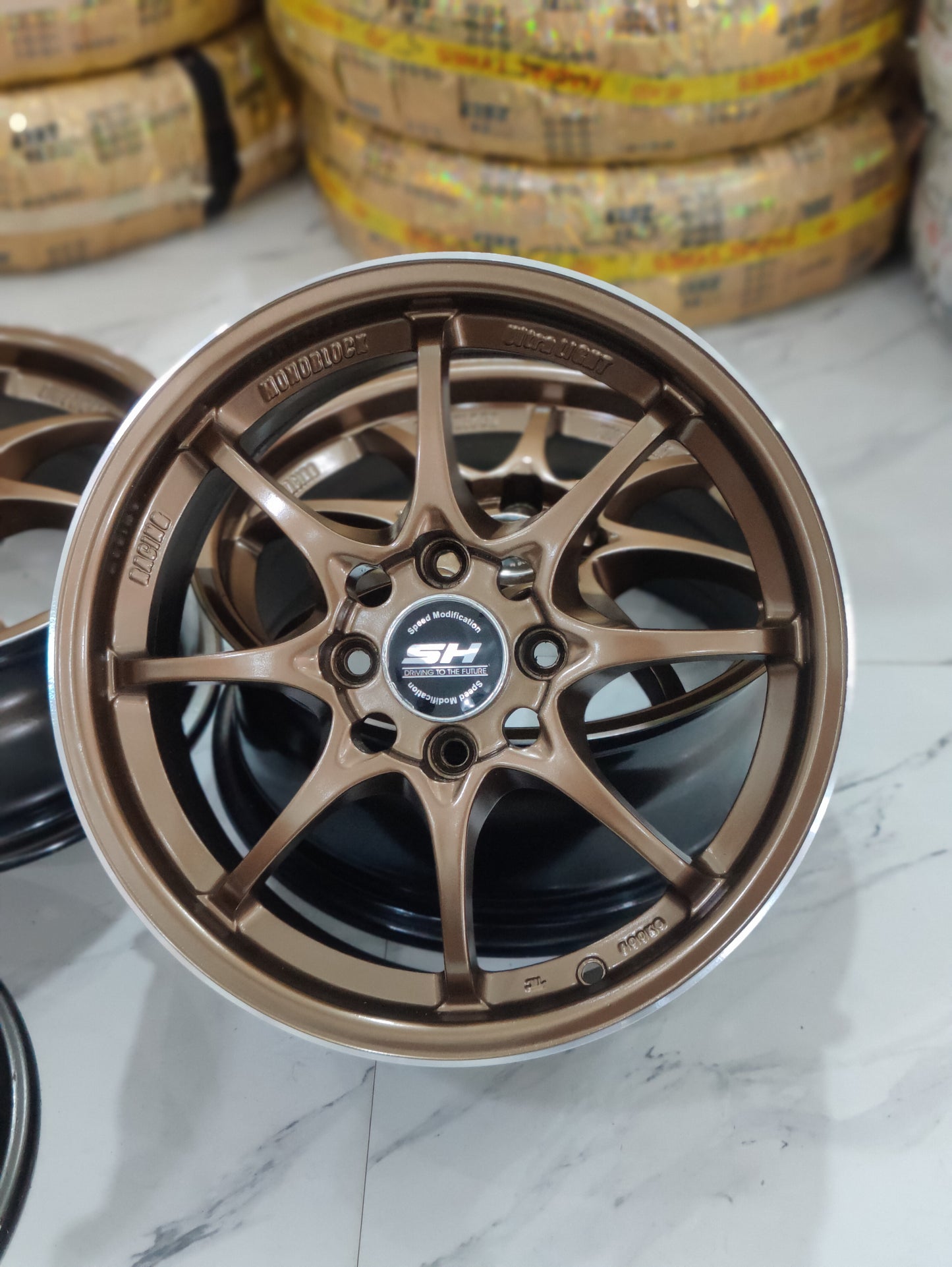 Rays CE28 Ultra Light