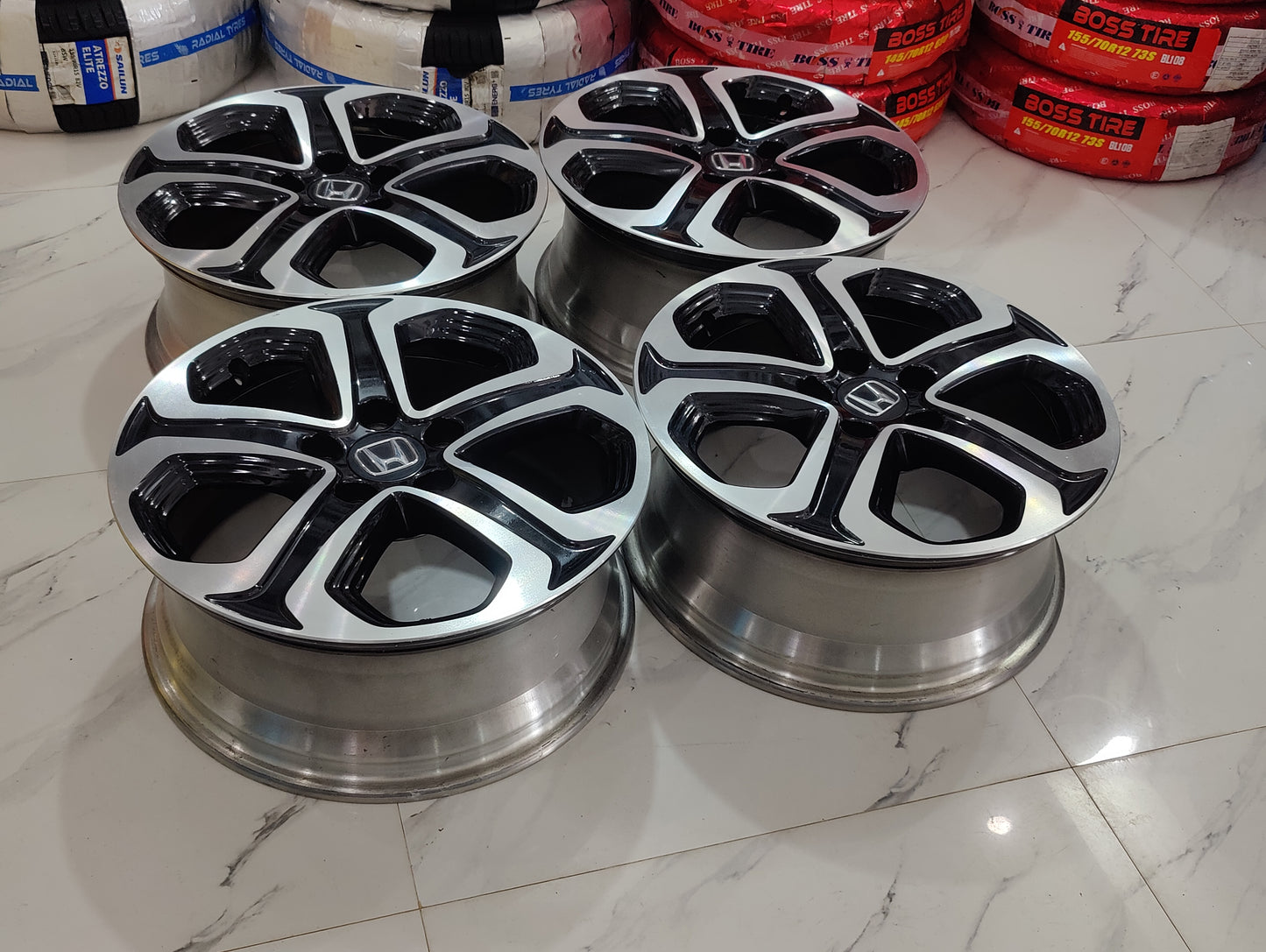 Honda Vezzel OEM Wheels