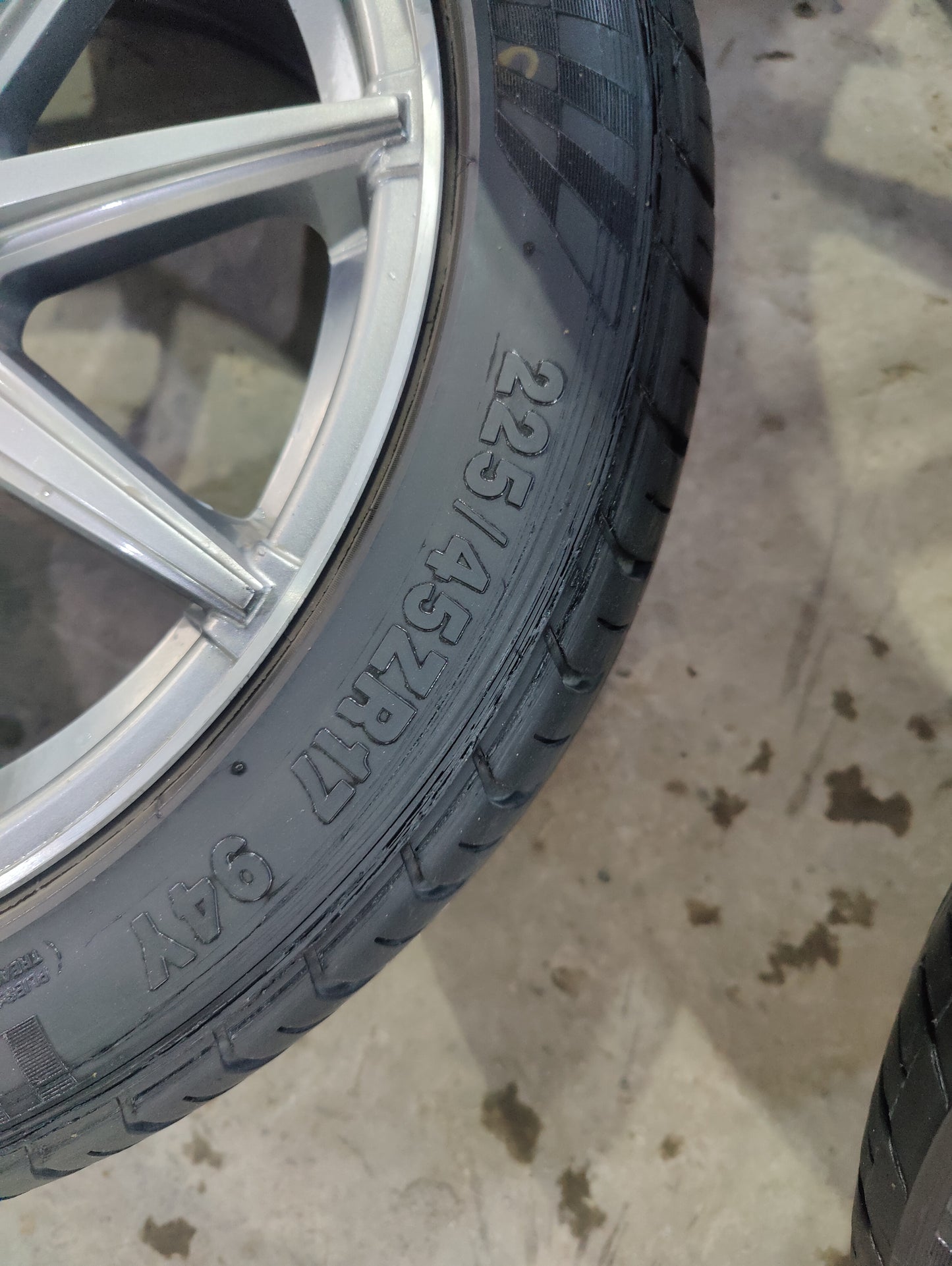 Vossen Wheels & Tyres