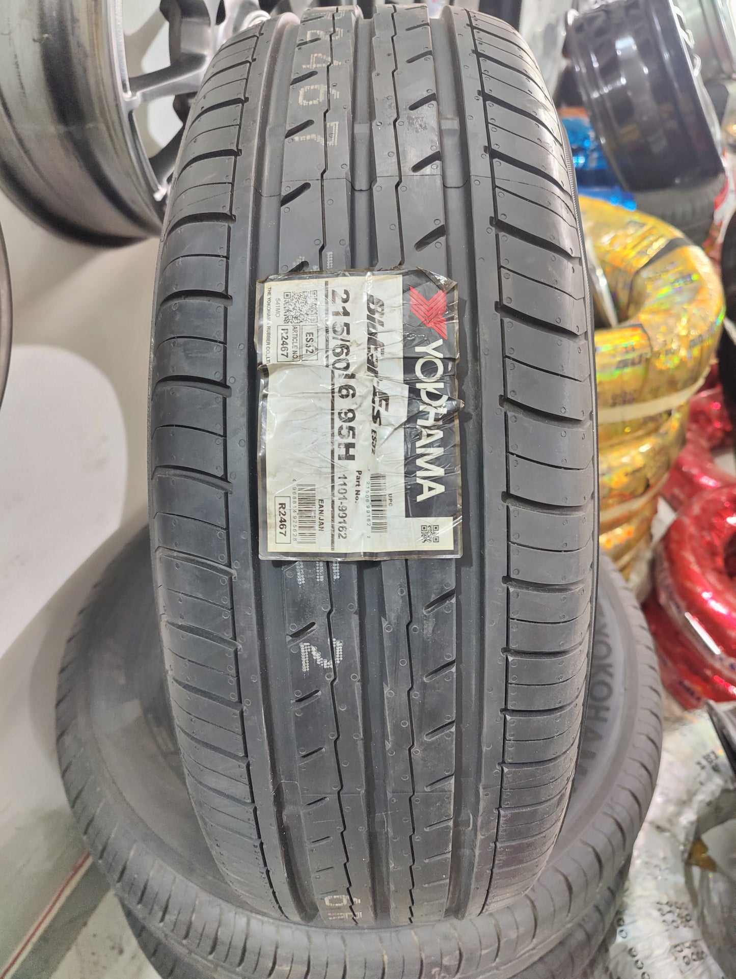 215/60/16 New Yokohama tyres