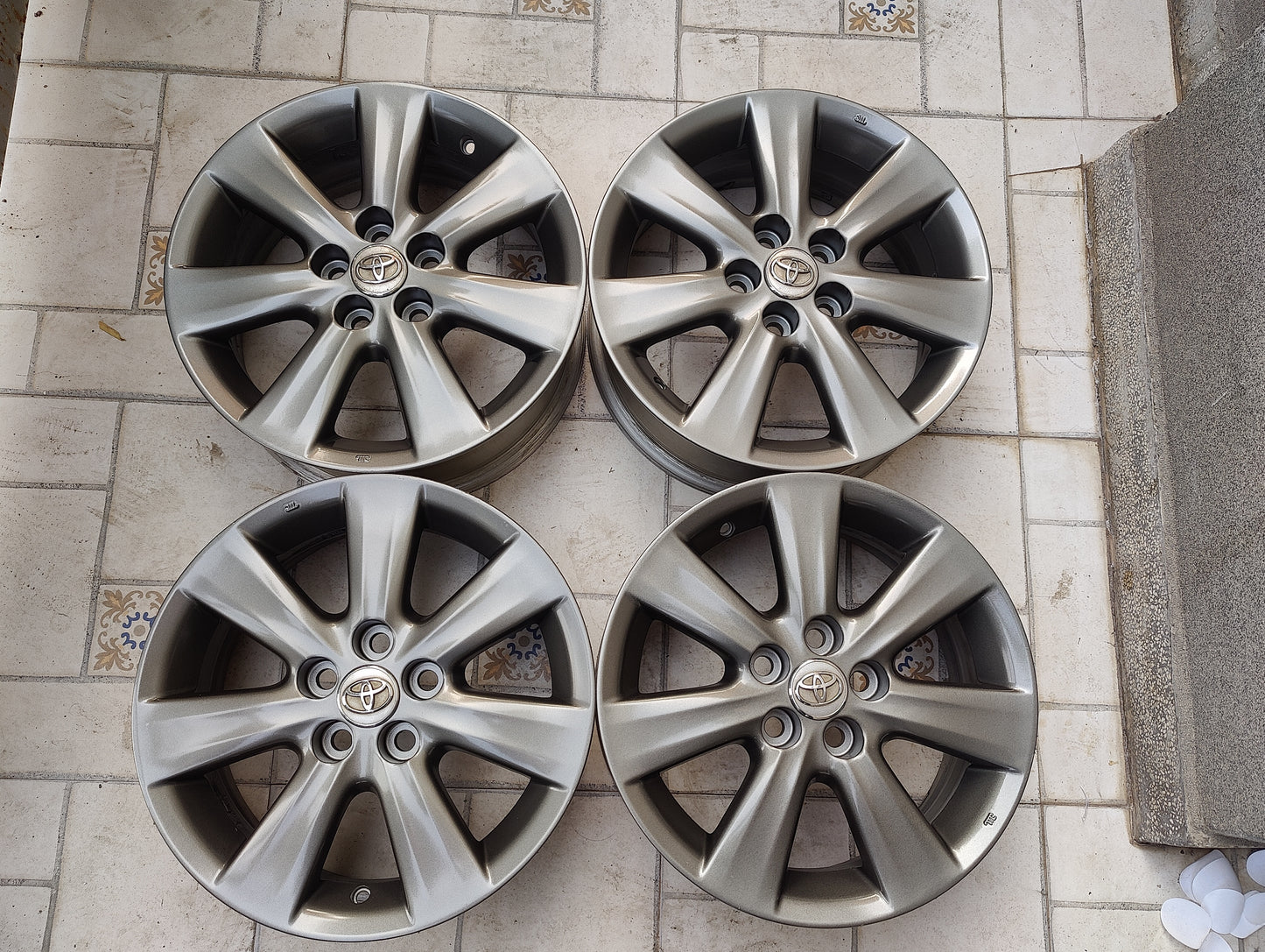 Altis Grande E140 OEM Wheels