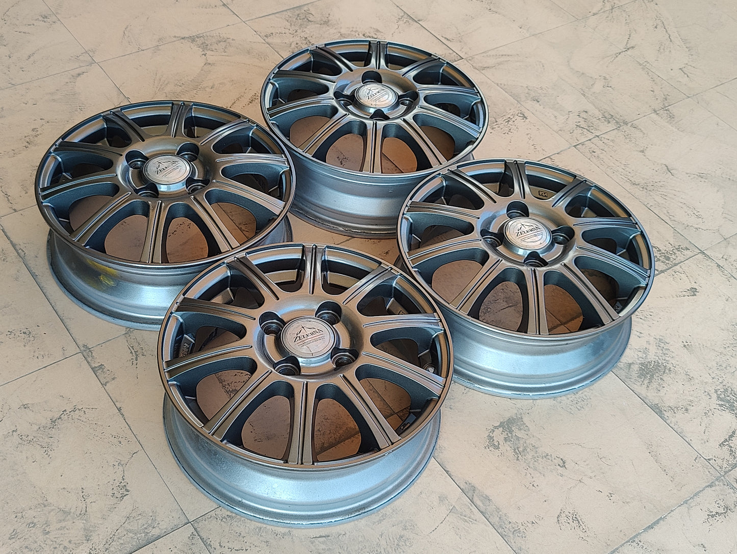 Zelerna Wheels