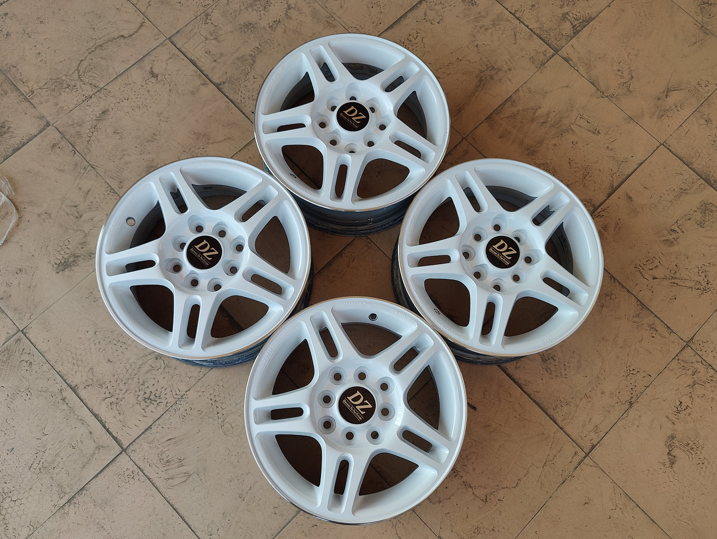 DZ Racing Wheels