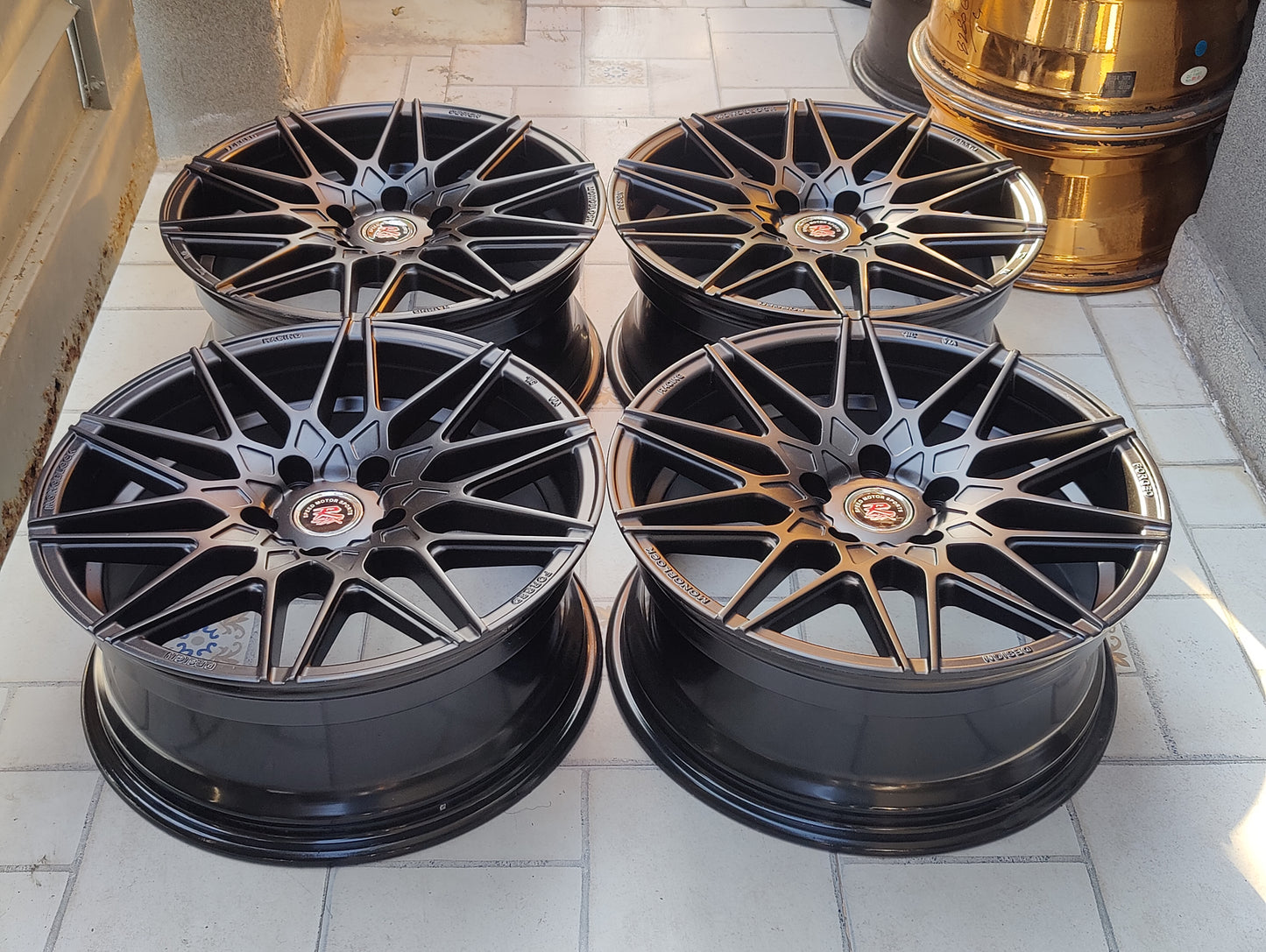 Revolution R11 Wheels