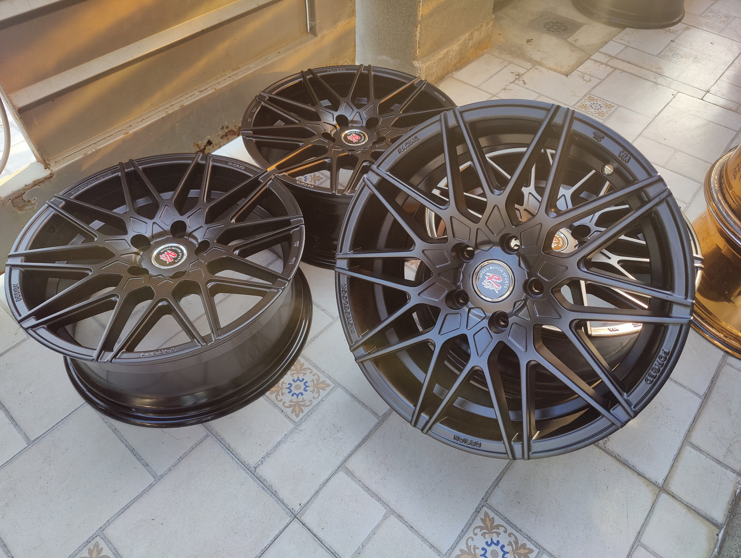 Revolution R11 Wheels