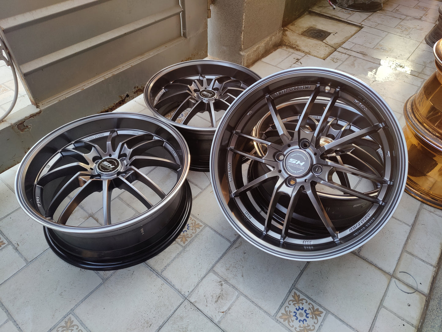 Advanti Super Light Wheels