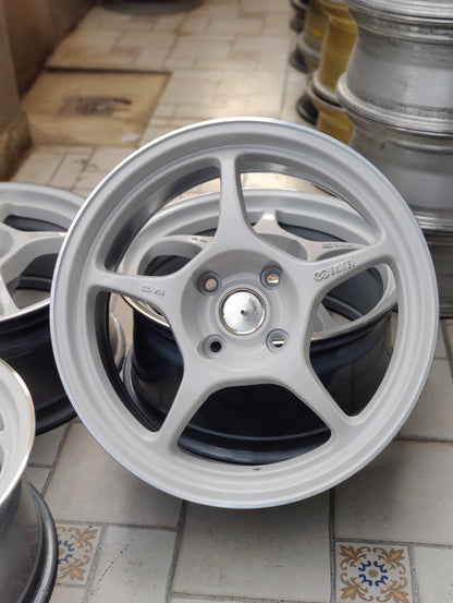 Enkei RP01 Wheels