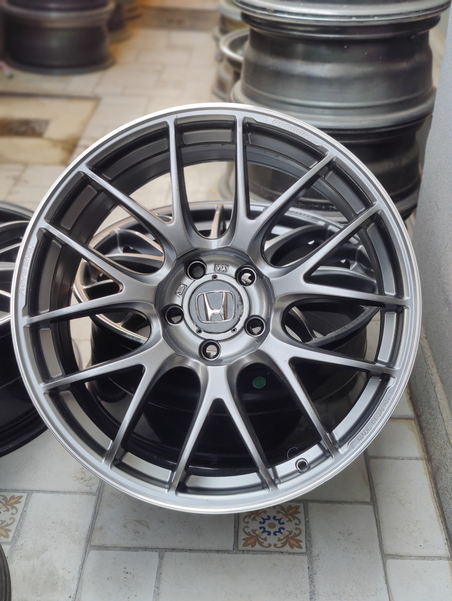 Rays G27 Wheels