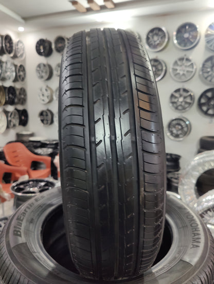 Yokohama Es-32 175/65/15 - Kabli