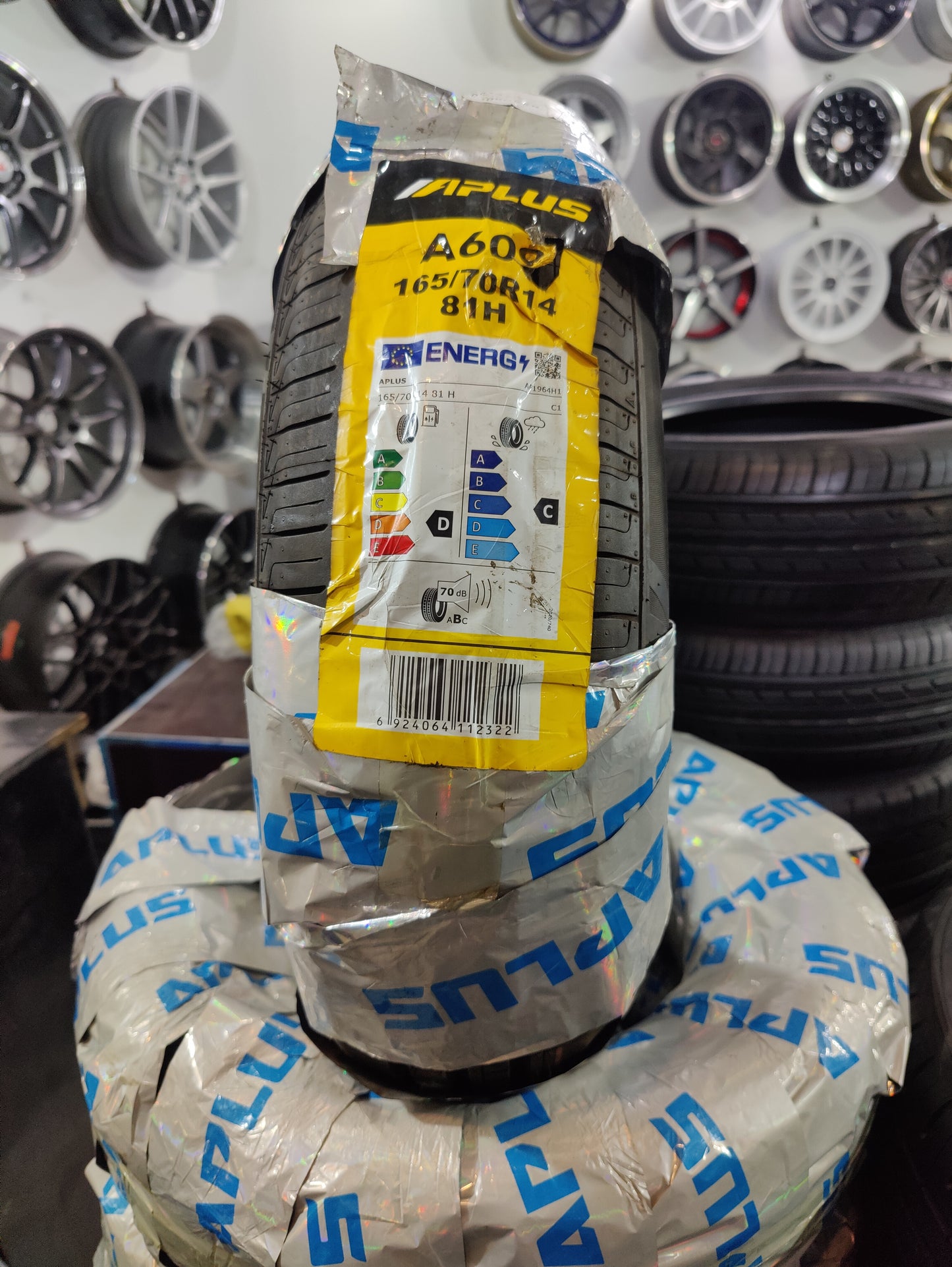 Aplus A609 165/70/14 - New