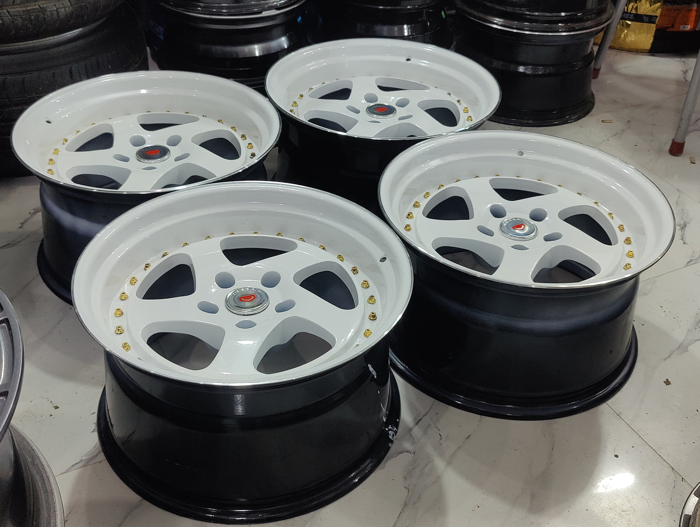 Rotiform Curving Star