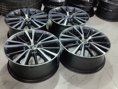 Corolla Grande Altis OEM Wheels
