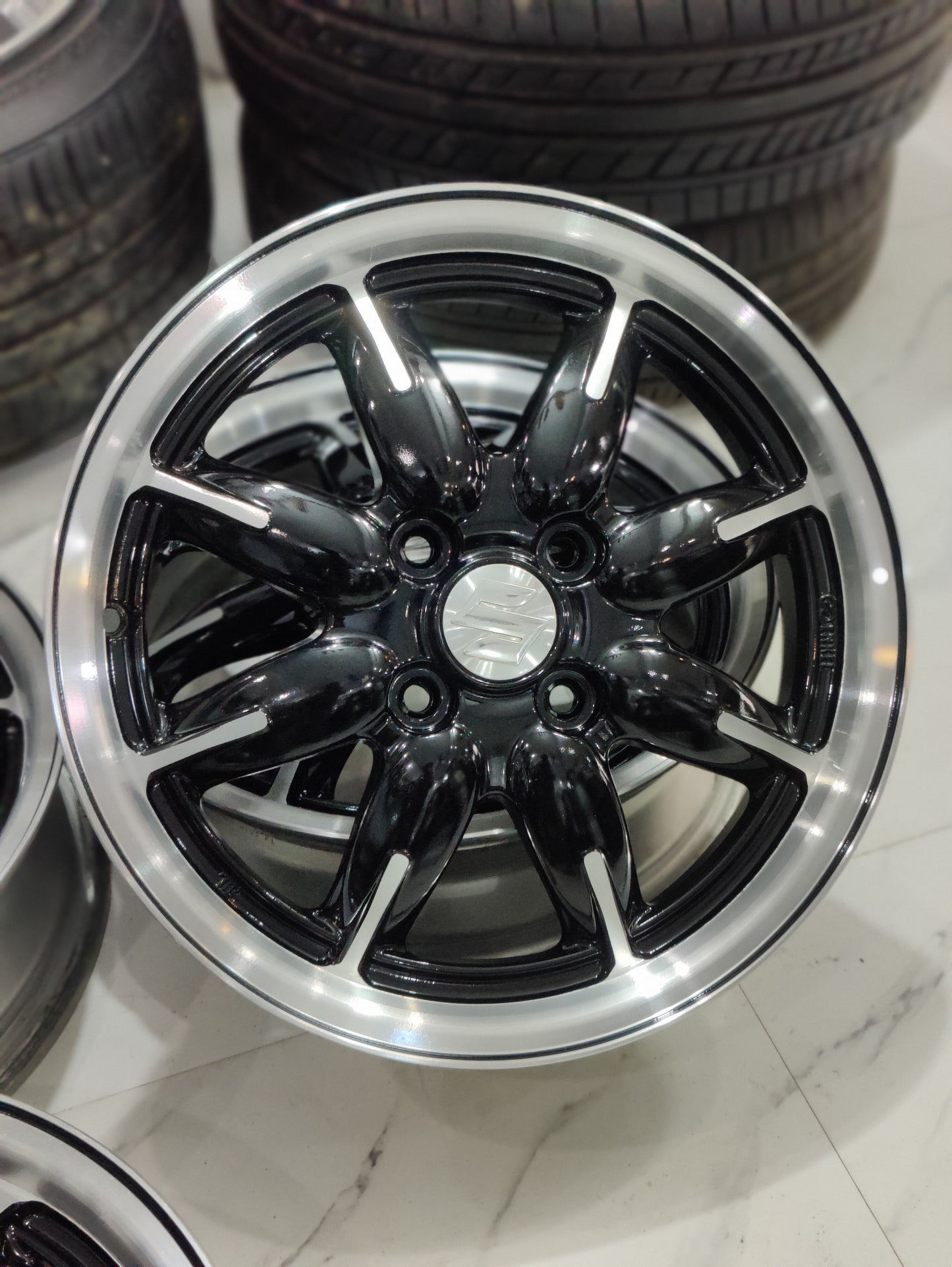 Suzuki Alto RS Wheels