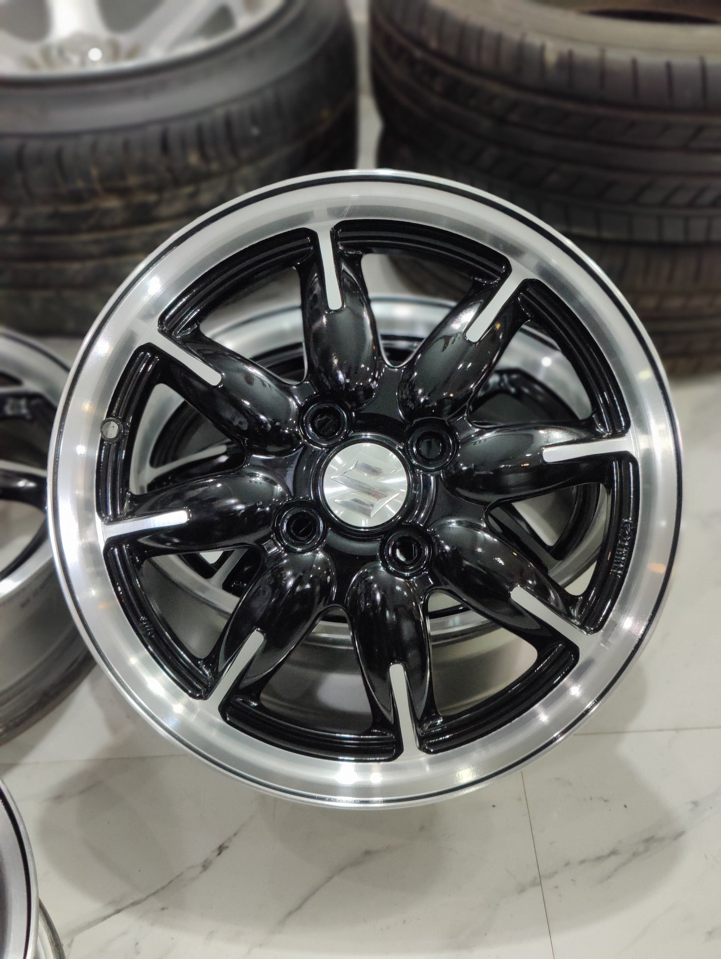 Suzuki Alto RS Wheels