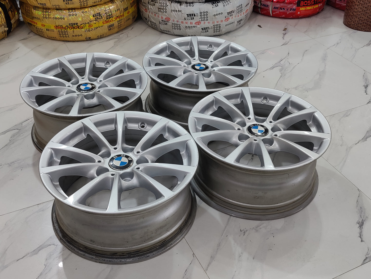BMW 390 V-Spoke Wheels