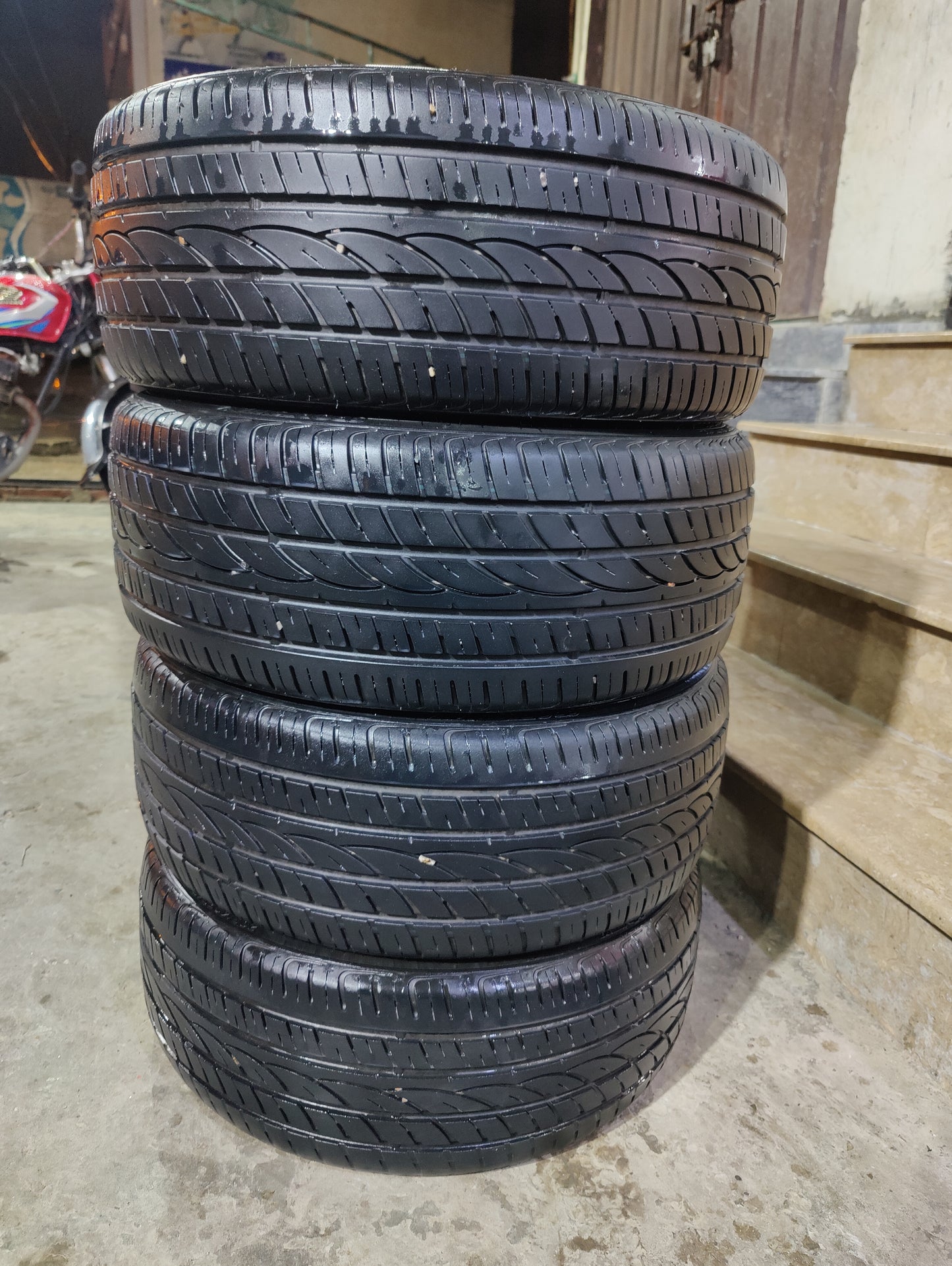 WideWay 205/40/R17 - Used