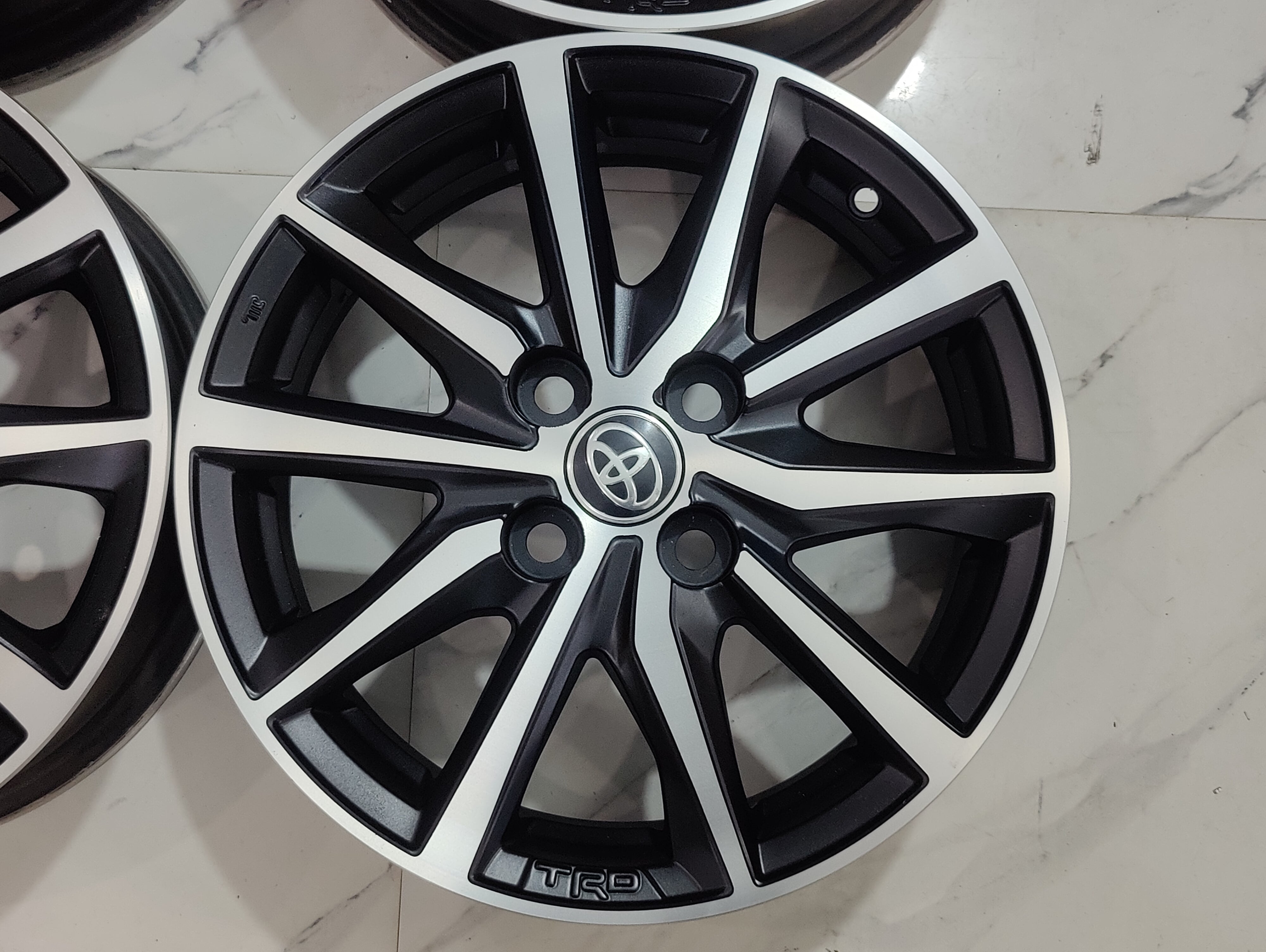 Original Toyota Yaris OEM Wheels – NA Performance