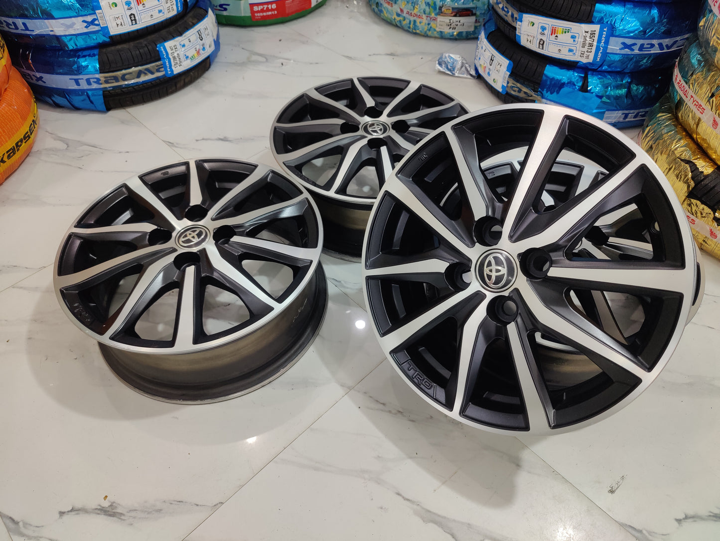 Original Toyota Yaris OEM Wheels