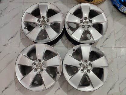 Toyota Prius OEM Rims