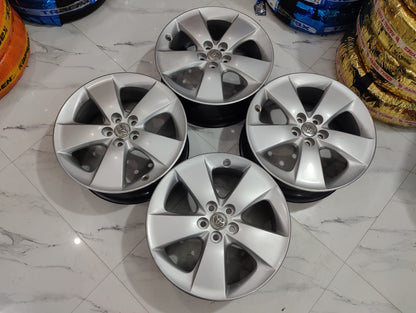 Toyota Prius OEM Rims