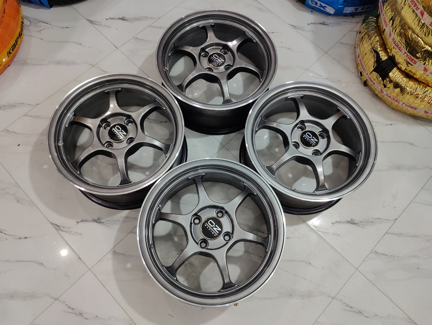 Advan RG1 Wheels