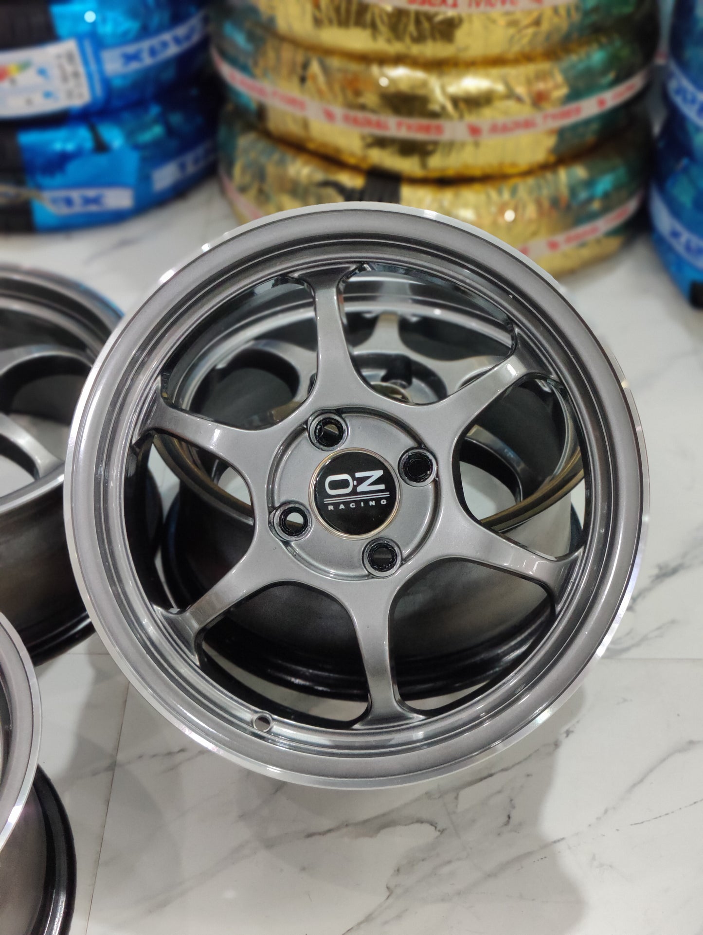 Advan RG1 Wheels