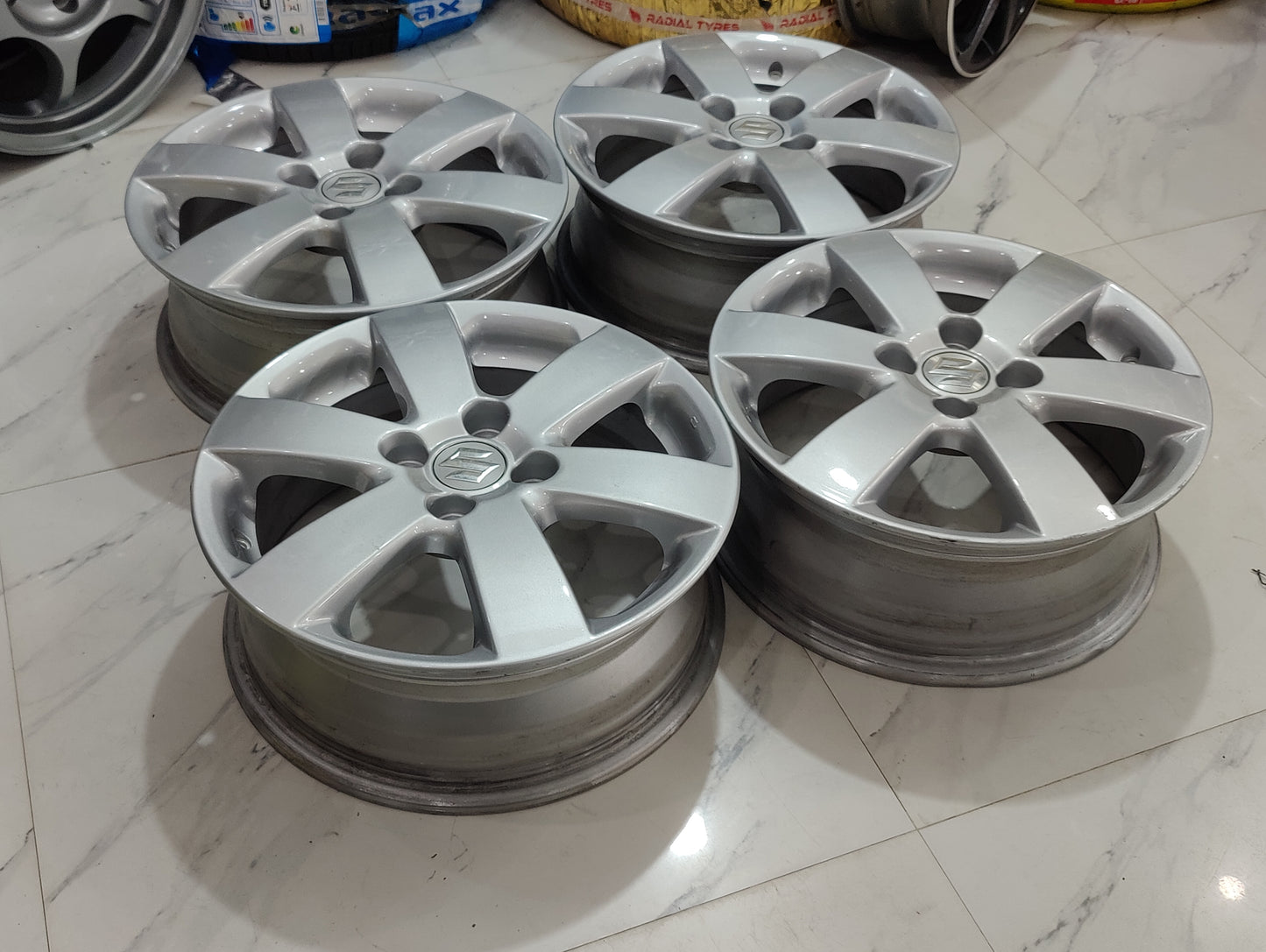 Suzuki Swift OEM wheels