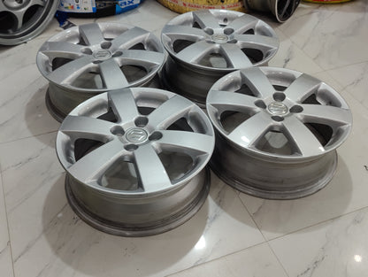 Suzuki Swift OEM wheels
