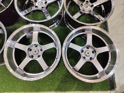 Advan Racing GT - New