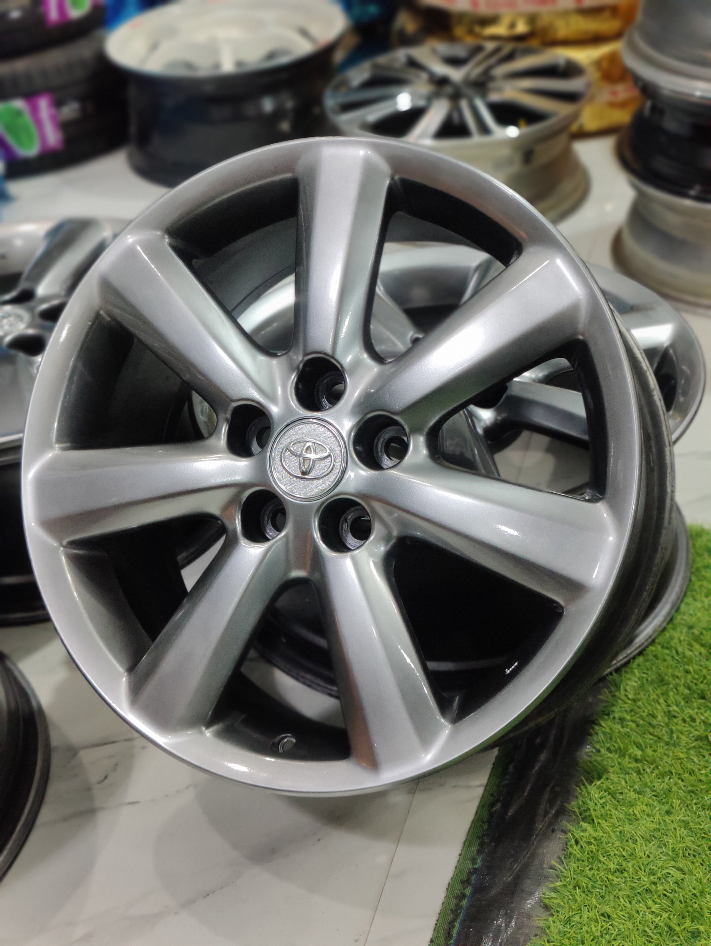 Toyota Crown OEM Wheels