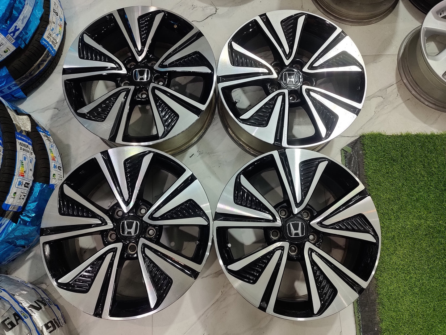 Civic X 10 gen RS OEM Wheels