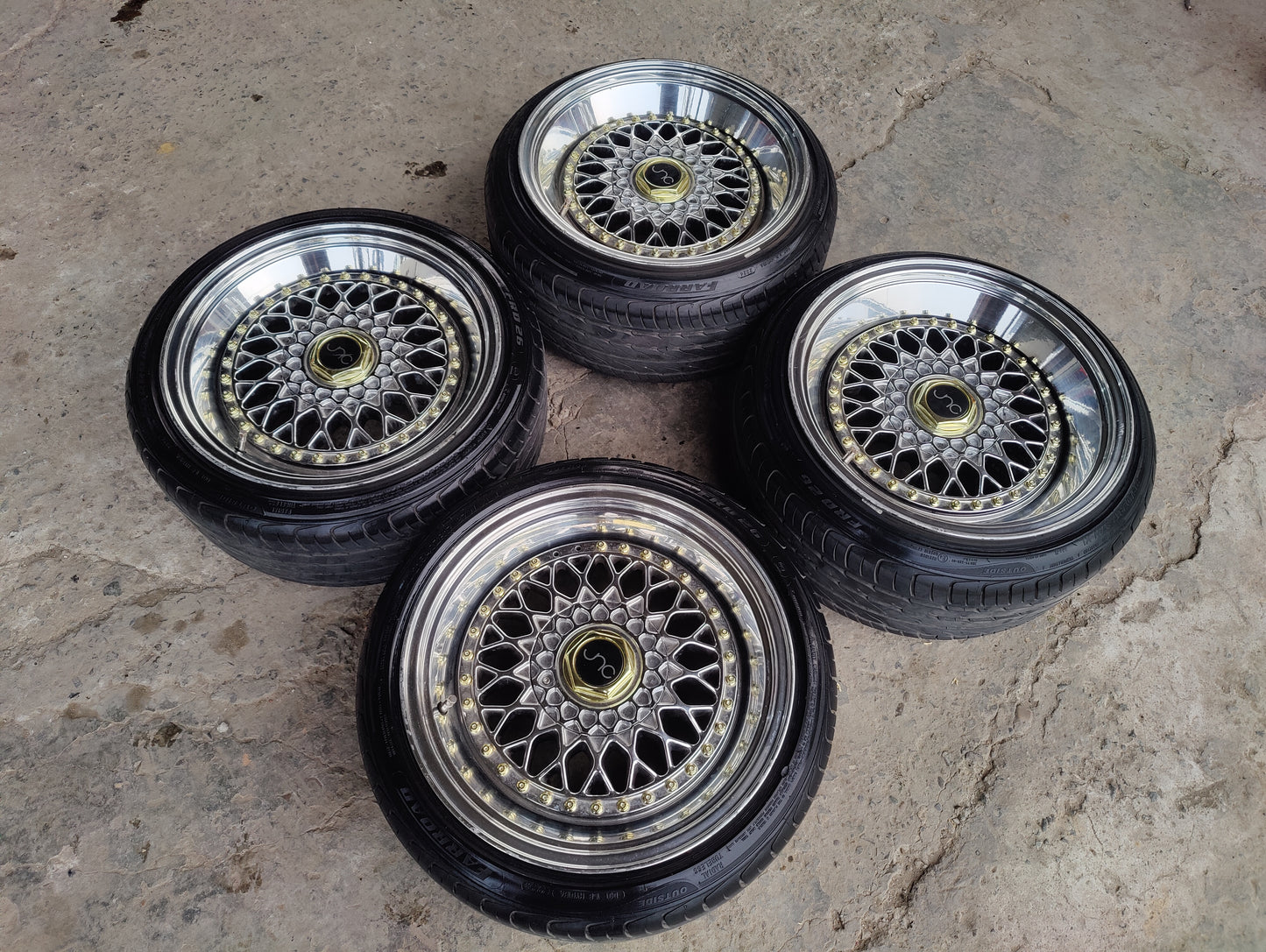 JNC Chrome Wheels & Tyres