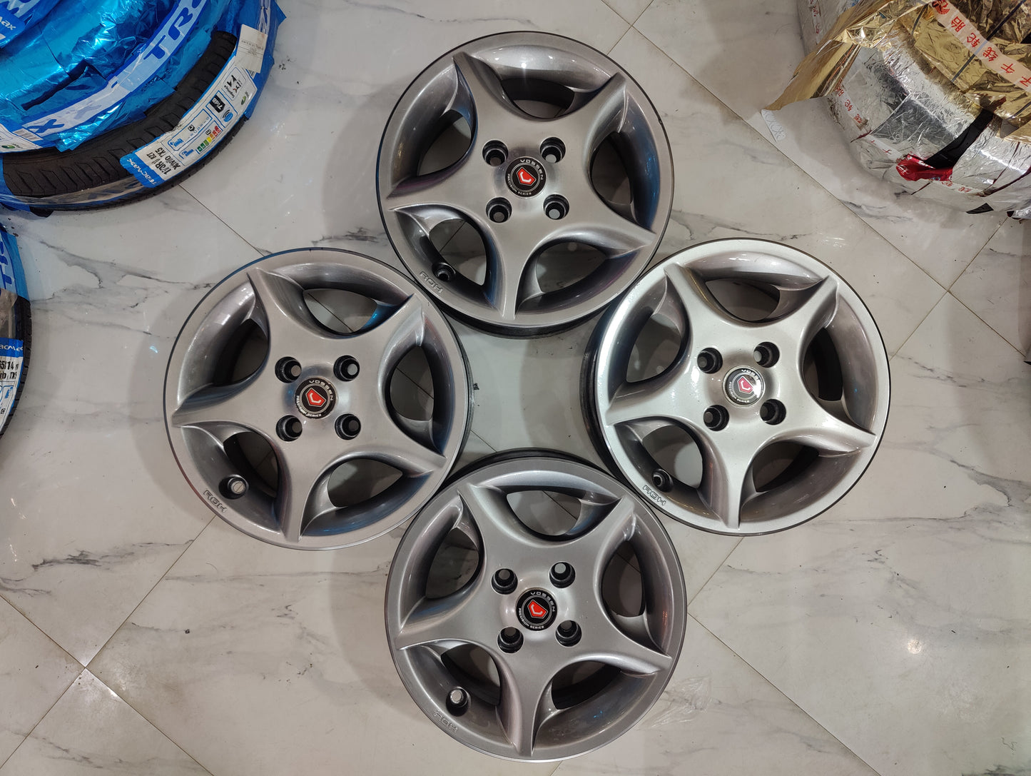 Curving star wheels