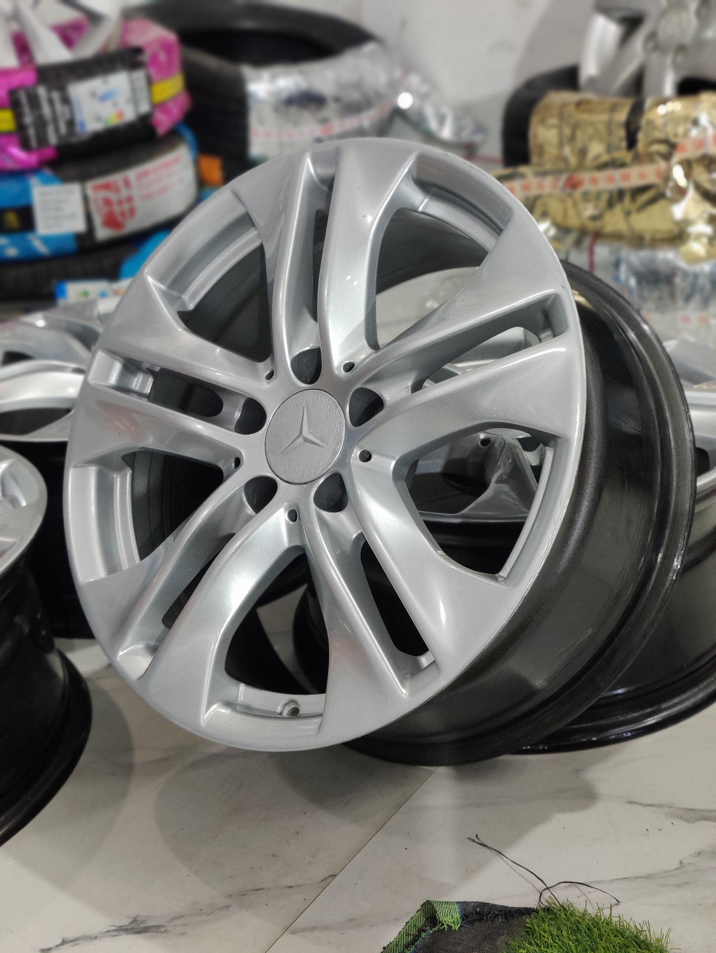 Mercedes 5twins spoke wheels