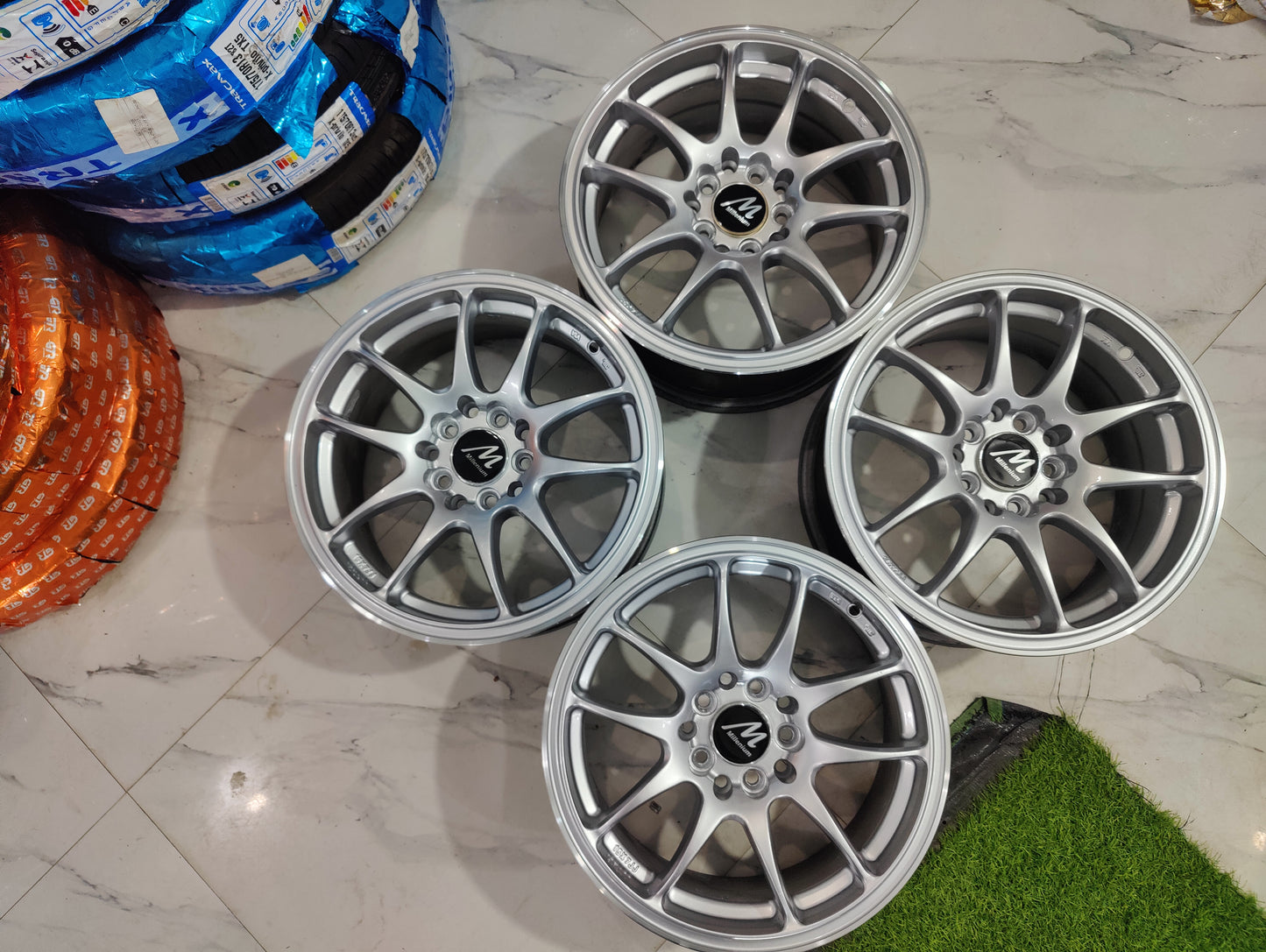 Work emotion CR wheels