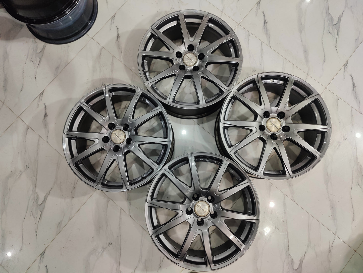 EuroBahn R18 Sport wheels