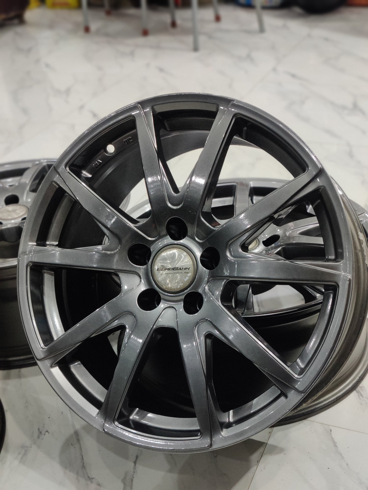 EuroBahn R18 Sport wheels