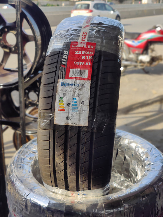 225/45/18 ilink new Tyres set available
