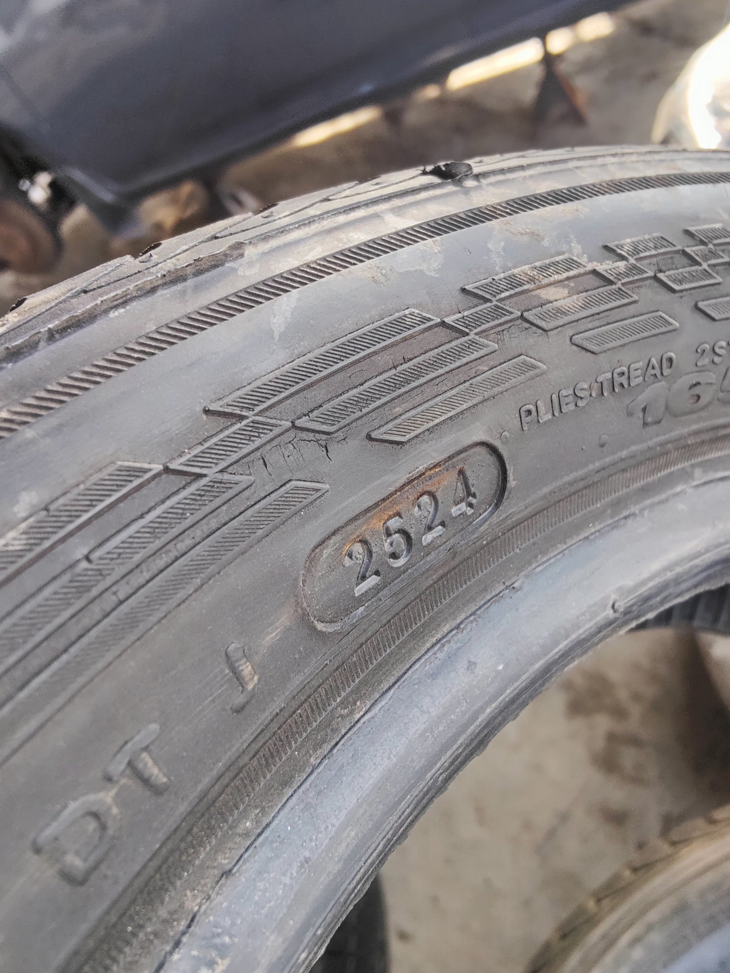 165/55/14 zetro qabli tyres set available