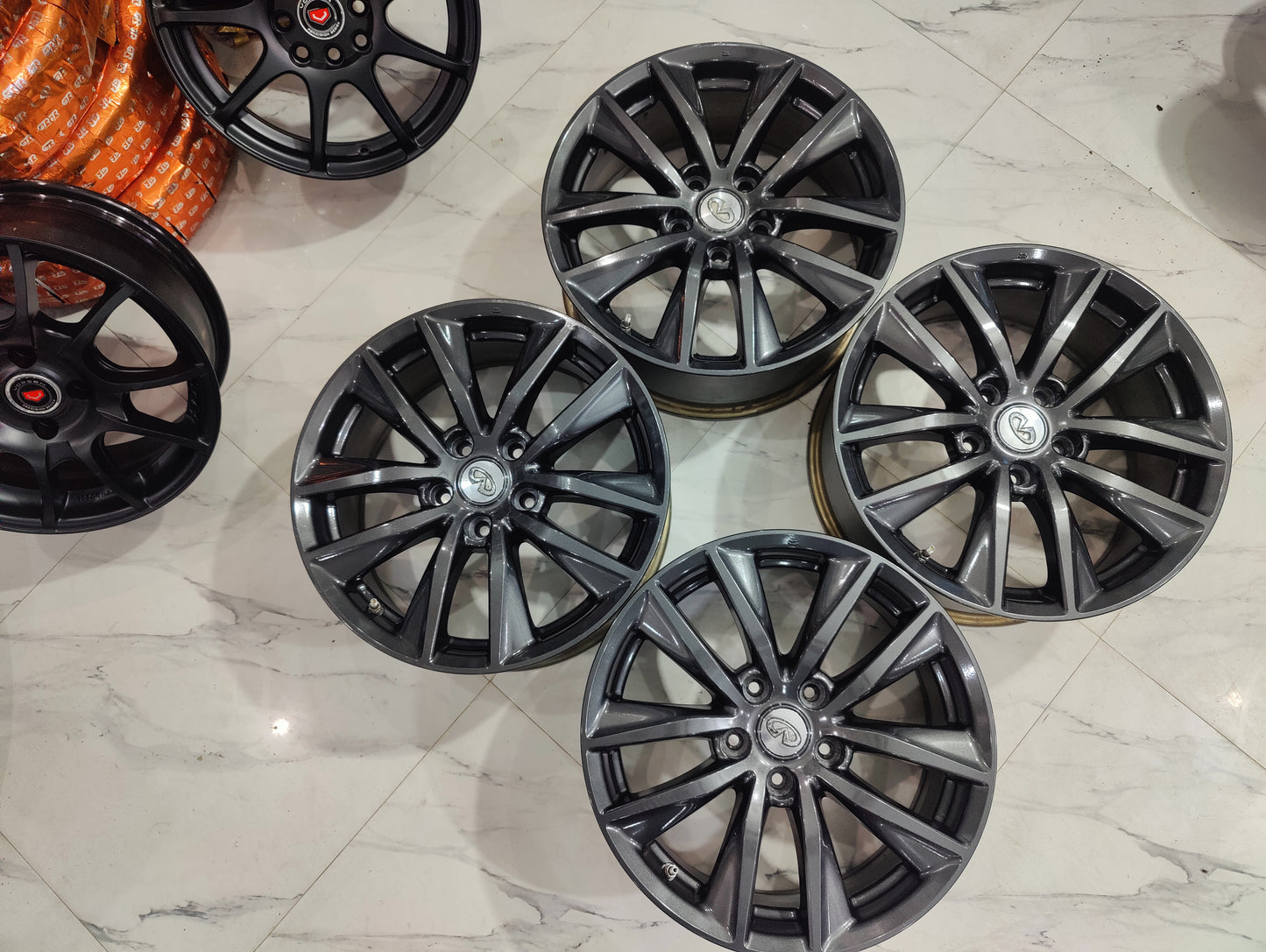 Nissan skyline wheels