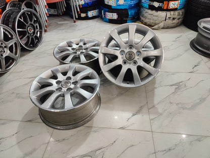 Toyota Camry OEM Wheels