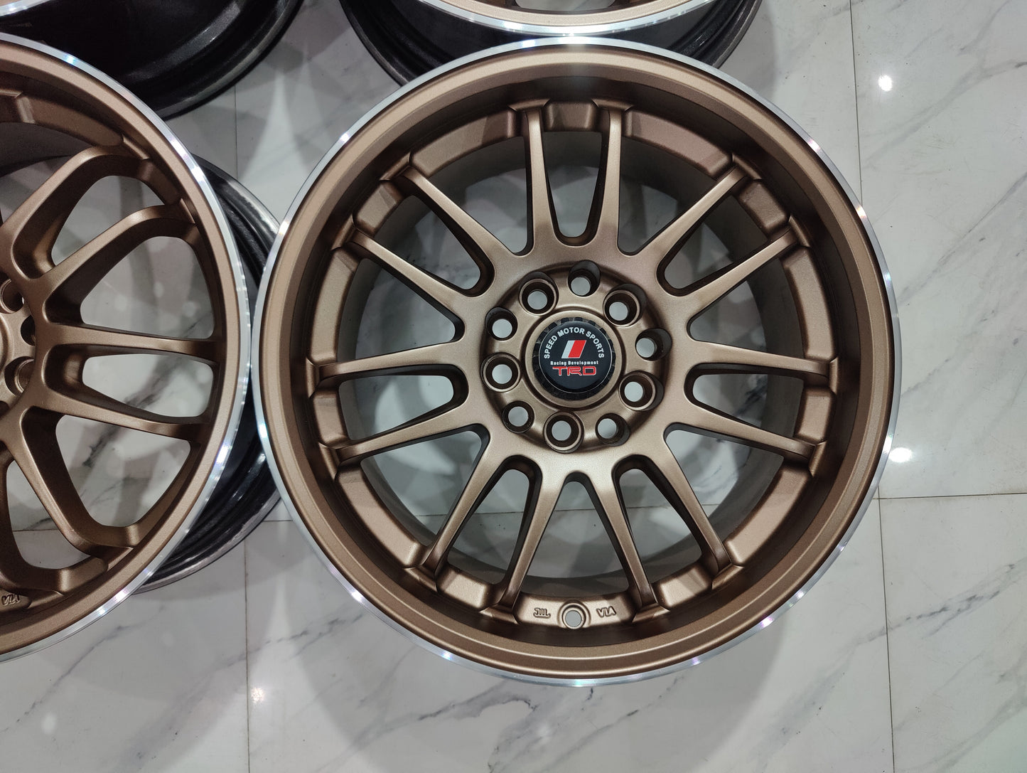 Ray's RE30 Wheels